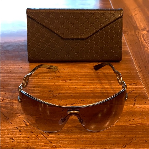 Gucci Accessories - {Gucci}Female Sunglasses w/Case